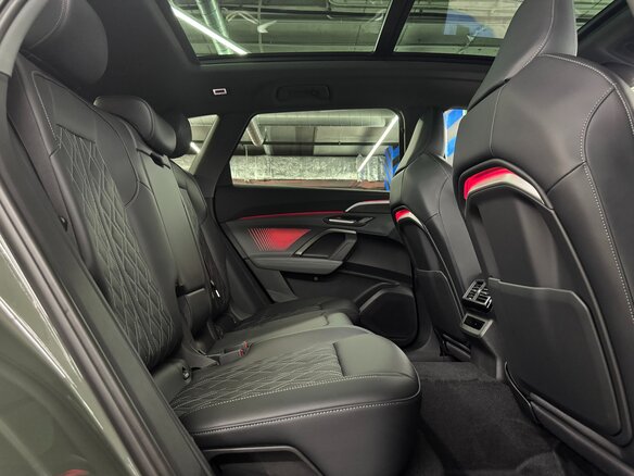 2026 Audi Q5 L III (GU), зелёный, 6300000 рублей - вид 17