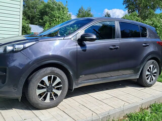 2018 Kia Sportage IV, серый, 1900000 рублей, вид 3