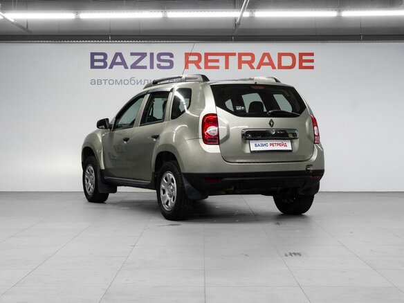 2014 Renault Duster I, бежевый, 780000 рублей - вид 6