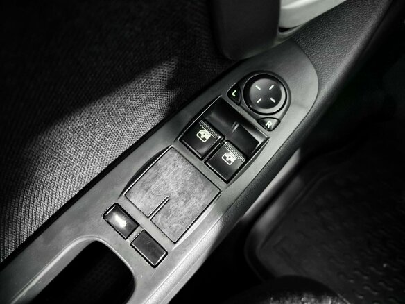 2012 Lada (ВАЗ) Priora I, серый, 180000 рублей - вид 17