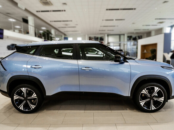 2026 Geely Cityray, серебристый - вид 3