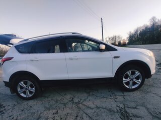 2013 Ford Kuga II, белый, 1330000 рублей, вид 4