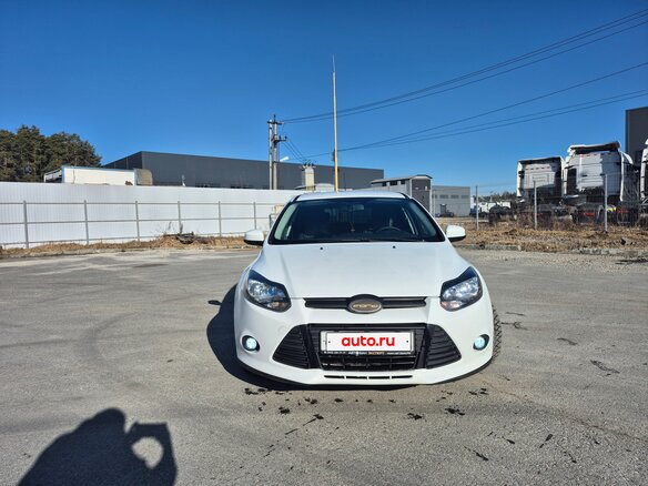 2014 Ford Focus III, белый, 810000 рублей - вид 1