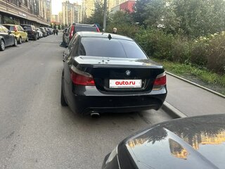 2008 BMW 5 серии 520d V (E60/E61) Рестайлинг, чёрный, 1150000 рублей, вид 4