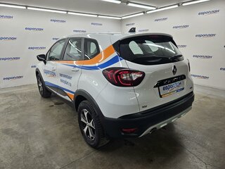 2022 Renault Kaptur I Рестайлинг, белый, 1404000 рублей, вид 4