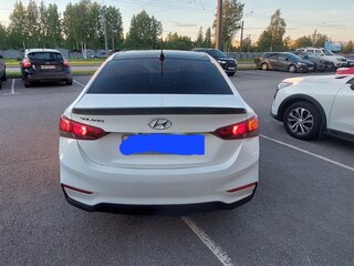 2019 Hyundai Solaris II, белый, 850000 рублей, вид 3