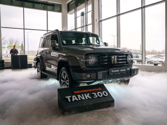 2025 Tank 300 I, серый, 4799000 рублей - вид 4