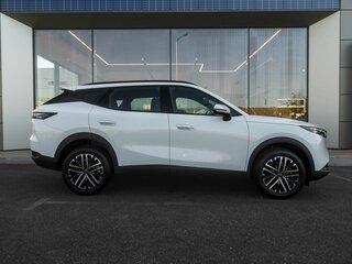 2026 Omoda C7, белый, 3499000 рублей, вид 4