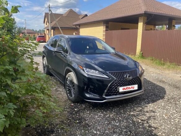 2020 Lexus RX 300 IV Рестайлинг, чёрный, 4800000 рублей - вид 1