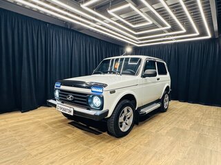 2021 Lada (ВАЗ) 2121 (4x4) I Рестайлинг (2020), белый, 879000 рублей, вид 2