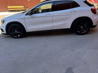 2014 Mercedes-Benz GLA 250 I (X156), белый, 2200000 рублей, вид 3