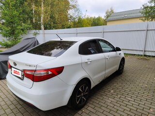 2012 Kia Rio III, белый, 750000 рублей, вид 4