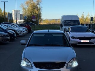 2017 Lada (ВАЗ) Priora I Рестайлинг, серебристый, 395000 рублей, вид 3