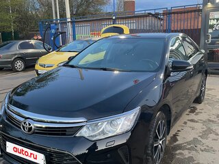 2015 Toyota Camry VII (XV50) Рестайлинг, чёрный, 2000000 рублей, вид 1