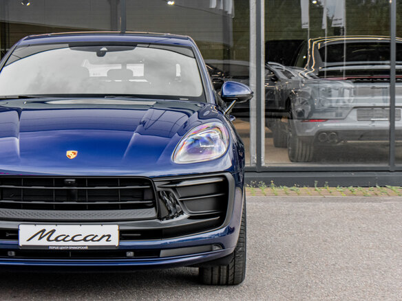 2025 Porsche Macan I Рестайлинг 2, синий, 11859000 рублей - вид 1
