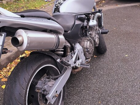 2004 Honda CB 600F Hornet, серебристый, 300000 рублей, вид 5