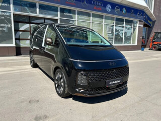 2025 Hyundai Staria I, чёрный, 7650000 рублей, вид 2