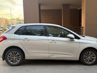 2013 Citroen C4 II, белый, 500000 рублей, вид 2