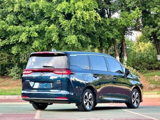 2021 GAC Trumpchi M6 Pro, синий, 2750000 рублей, вид 5
