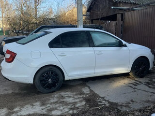 2018 Skoda Rapid I Рестайлинг, белый, 700000 рублей, вид 4