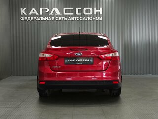 2013 Ford Focus III, красный, 725000 рублей, вид 4