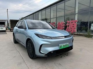 2026 Arcfox Beta T1 36.4 kWh, серебристый, 1300000 рублей, вид 2