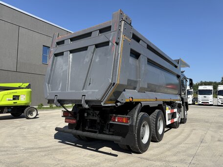 2024 Sinotruk Sitrak C7H, серый, 8500000 рублей, вид 3