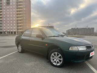 1998 Mitsubishi Lancer VII, зелёный, 200000 рублей, вид 3