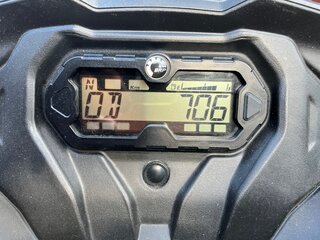 2016 BRP Can-Am Outlander 570, красный, 990000 рублей, вид 1