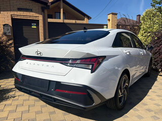 2025 Hyundai Elantra VII (CN7) Рестайлинг, белый, 2095000 рублей, вид 5