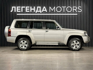 2024 Nissan Patrol V (Y61) Рестайлинг, серебристый, 13500000 рублей, вид 3