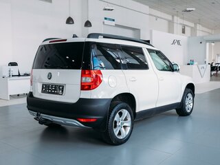 2013 Skoda Yeti I, белый, 779000 рублей, вид 5
