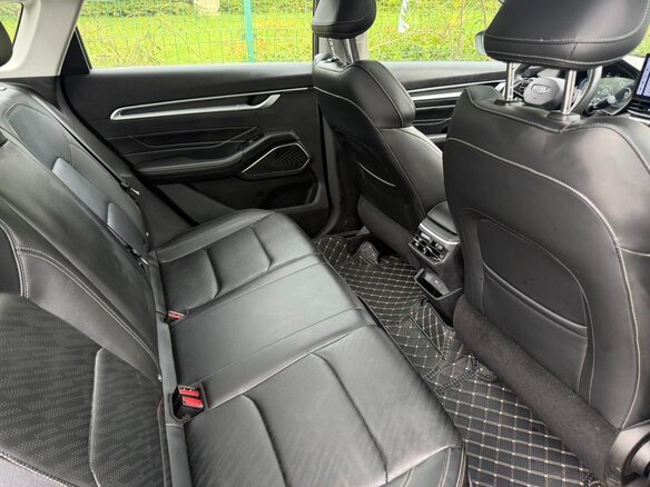 2023 Geely Emgrand II, серый, 1050000 рублей - вид 14