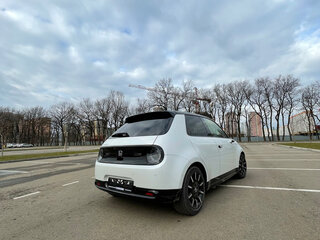 2020 Honda e, белый, 3300000 рублей, вид 2