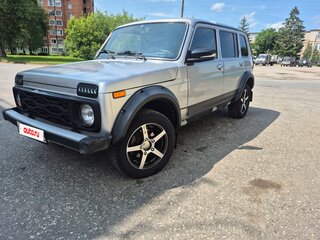 2009 Lada (ВАЗ) 2131 (4x4) 213105 I, серебристый, 360000 рублей, вид 1