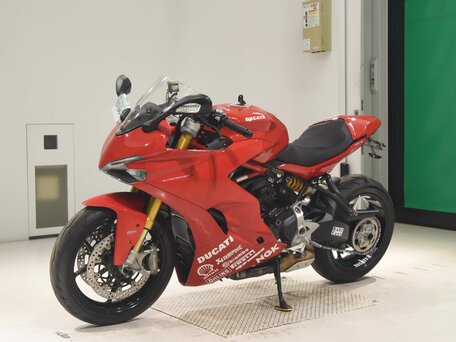 2018 Ducati Supersport, красный, 950000 рублей, вид 4
