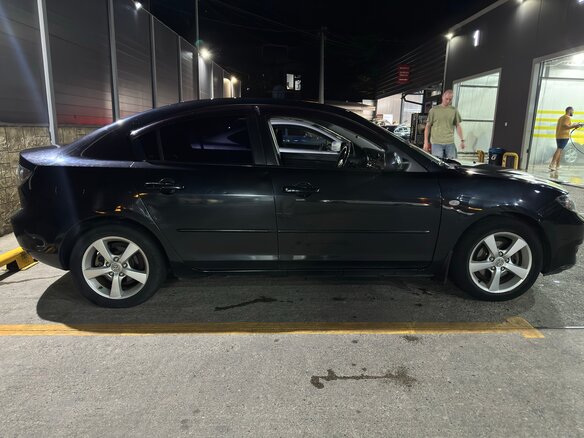 2006 Mazda 3 I (BK) Рестайлинг, чёрный, 550000 рублей - вид 3