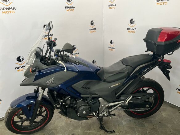 2015 Honda NC 750X, синий, 655000 рублей - вид 1
