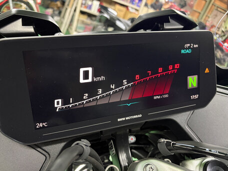 2026 BMW R 1300 RT, чёрный, 2950000 рублей, вид 3