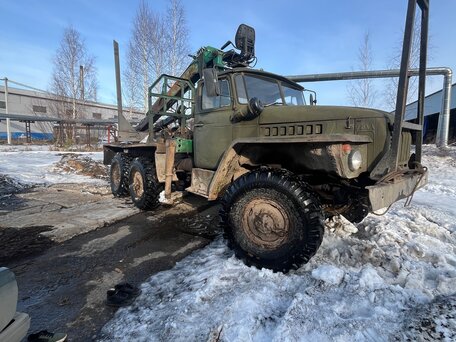 1990 Урал 5557, зелёный, 1100000 рублей, вид 1