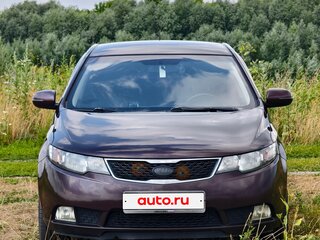 2011 Kia Cerato 6-speed II, пурпурный, 755000 рублей, вид 2