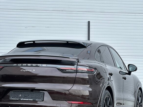 2020 Porsche Cayenne S Coupé III, коричневый, 10400000 рублей - вид 5