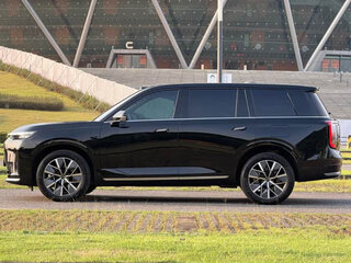 2025 GAC Trumpchi S9, чёрный, 4820000 рублей, вид 5