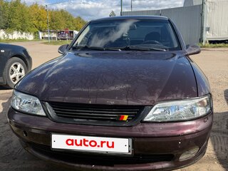 1999 Opel Vectra B Рестайлинг, пурпурный, 200000 рублей, вид 2