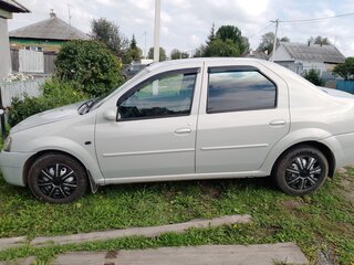 2009 Renault Logan I, серый, 400000 рублей, вид 2