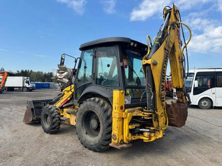 2019 New Holland B80B, жёлтый, 3795000 рублей, вид 3