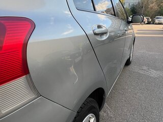 2010 Toyota Vitz II (XP90), серый, 730000 рублей, вид 2