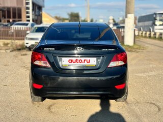 2012 Hyundai Solaris I, чёрный, 650000 рублей, вид 5