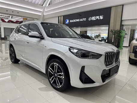 2026 BMW X1 Long 25Li sDrive III (U11/U12), белый, 4232499 рублей, вид 3