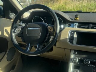 2018 Land Rover Range Rover Evoque I Рестайлинг, красный, 3000000 рублей, вид 4